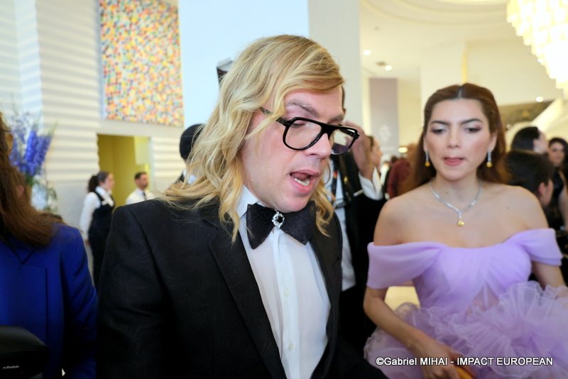 Christophe Guillarmé - 77e Frestival de Cannes 
Creator de modă

Creator de modă
Christophe Guillarmé
Creator de modă