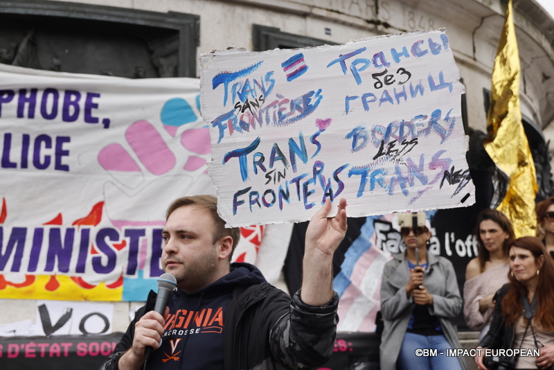 Rassemblement trans 012