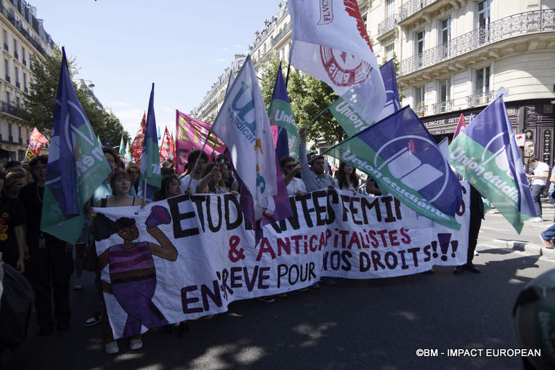 Marche contre l'extrême droite 49