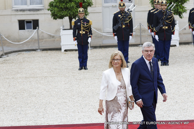 Thomas BACH, Président du Comité international olympique (CIO), et son épouse,
Claudia