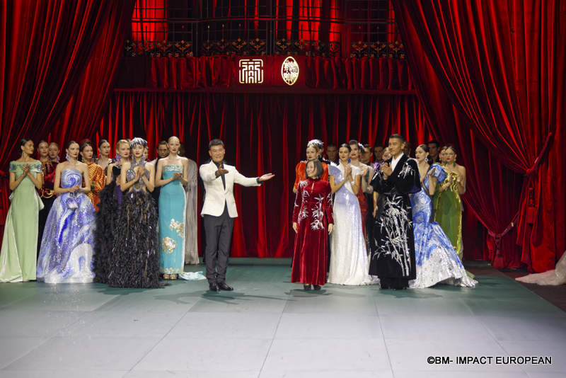 Défilé Laurence Xu 038