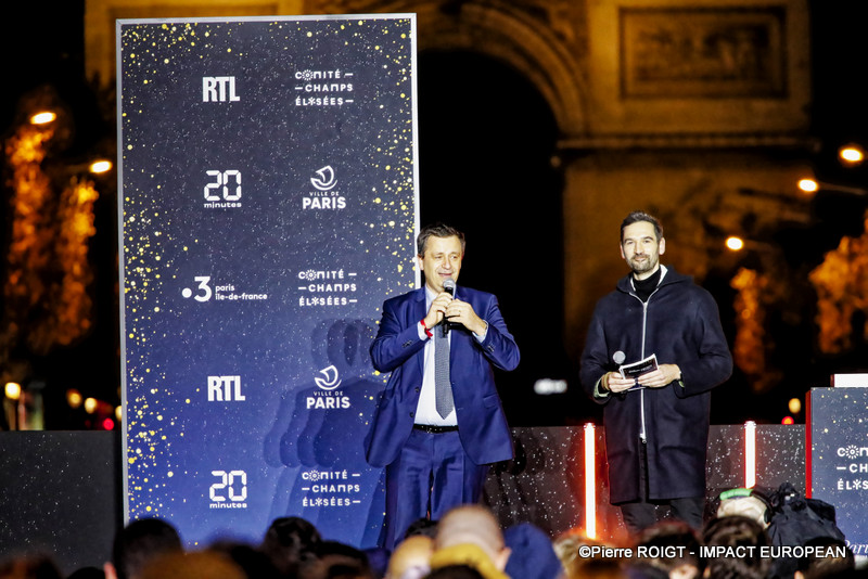 _27I3049champs elysee noel 2024