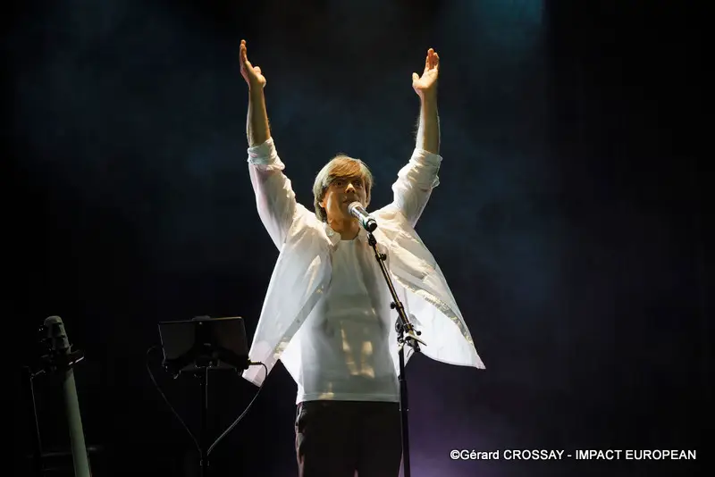 Paris, France. 10th Oct, 2024. Singer Lionel Langlais performs on October 11, 2024 at the Trois Baudets in Pigalle district in Paris, France. Credit: Gerard Crossay