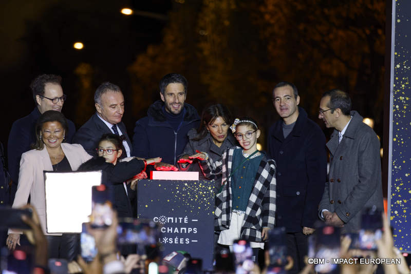 Illuminations Champs-Elysées 018