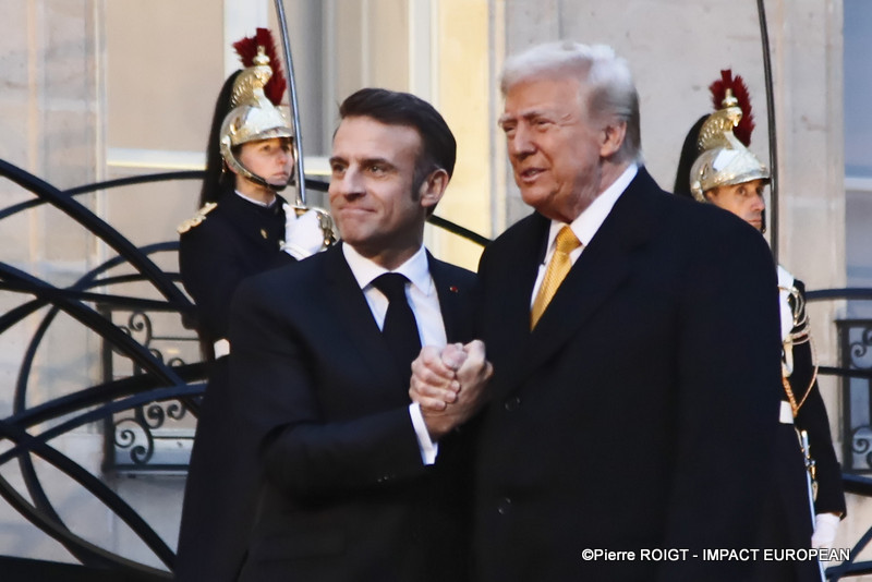 _27I3461Macron et Trump