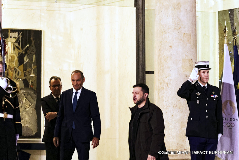 Le président ukrainien Volodymyr Zelensky