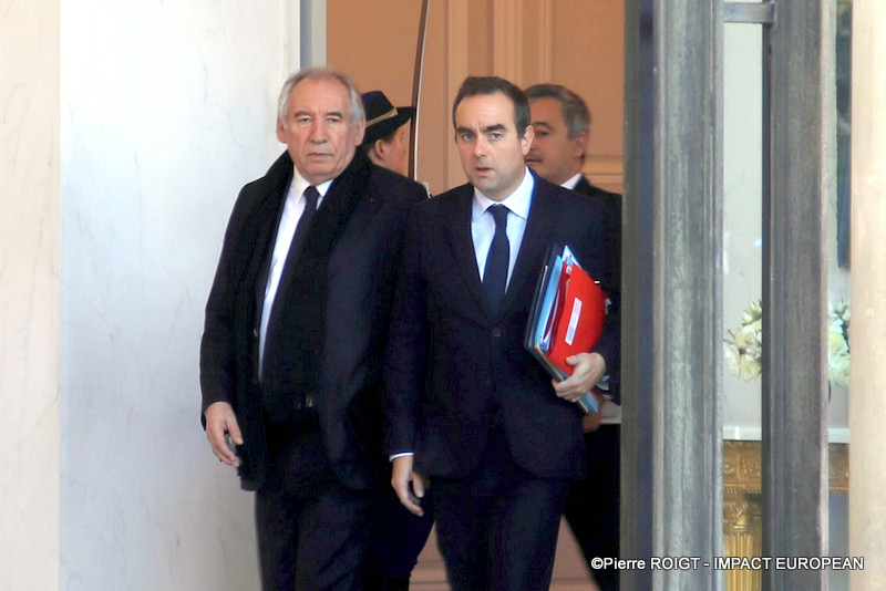 _27I3560Conseil des ministres