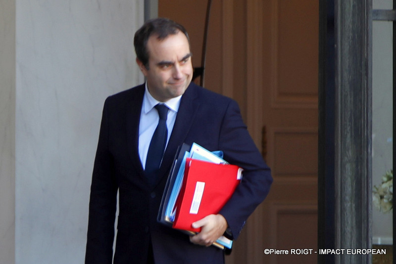 _27I3562Conseil des ministres