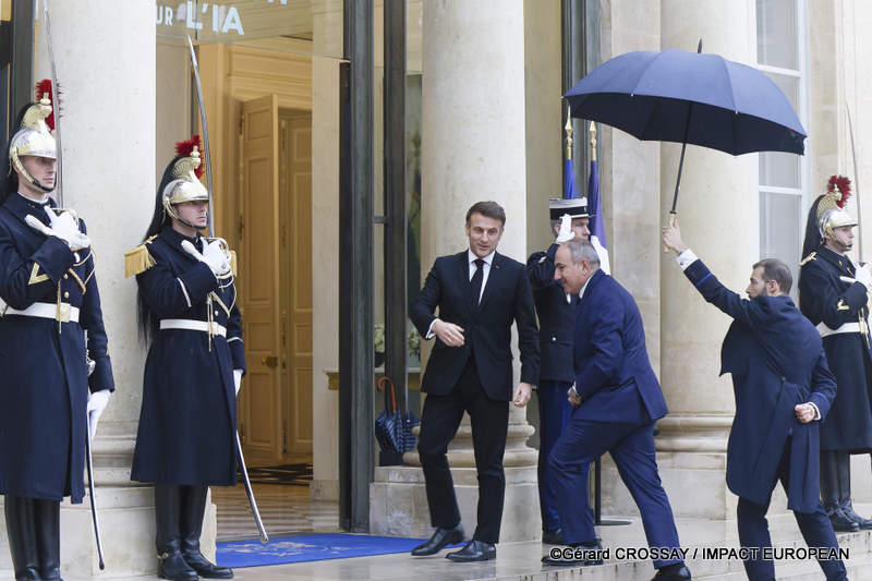 Emmanuel Macron et Nikol Pachinian, Premier ministre de la
République d’Arménie
