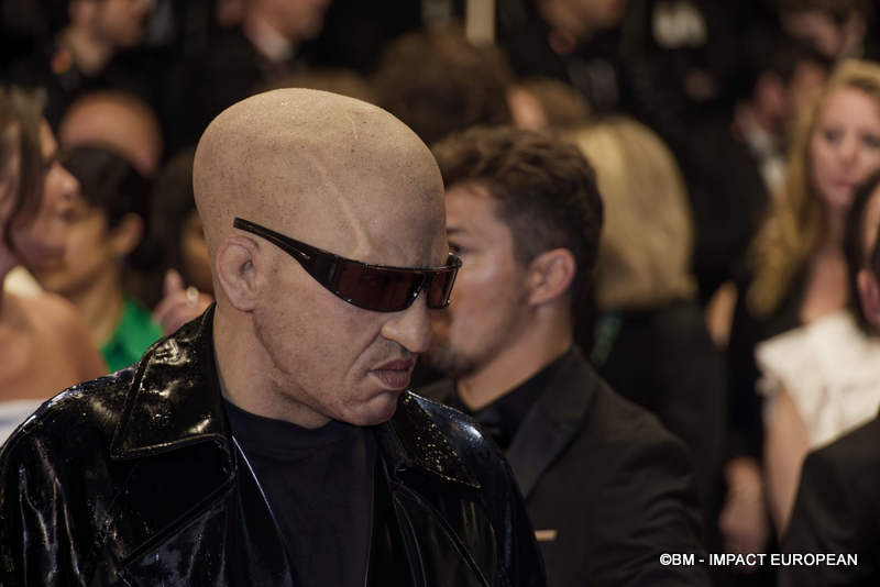 Tapis rouge Alpha 007