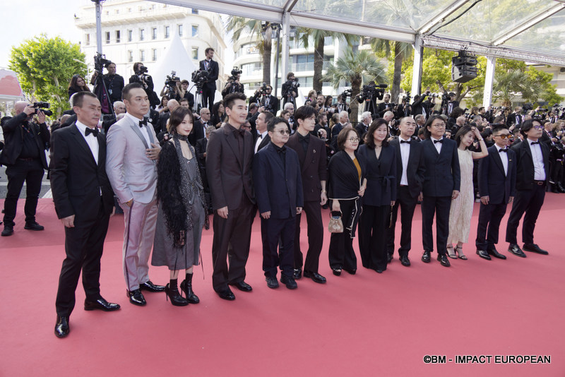 Tapis rouge de cloture 0033