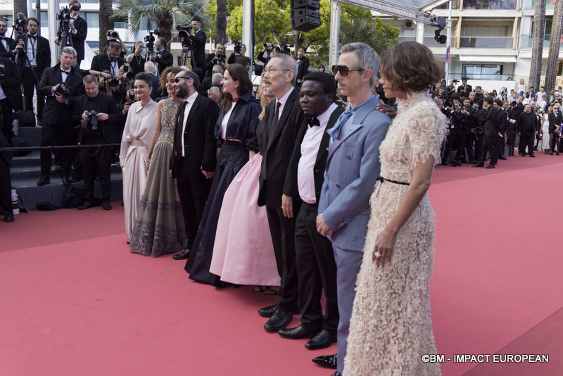 Tapis rouge de cloture 0044