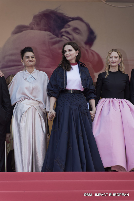 Tapis rouge de cloture 0047