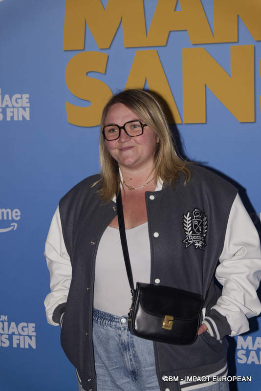 Lola Dubini assiste à la première de « Un Mariage Sans Fin » au Max Linder le 06 mai 2025 à Paris