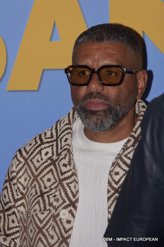 Youssef Hajdi, assiste à la première de « Un Mariage Sans Fin » au Max Linder le 06 mai 2025 à Paris