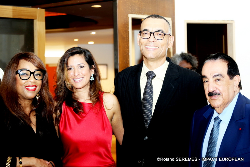 Helena R Compper, vice-présidente de la CCCE, Jo Spalburg, secrétaire général et directeur exécutif du CCCE et Hamza Al Kholi - Finance, immobilier et assurance - CEO Groupe Alkholi
