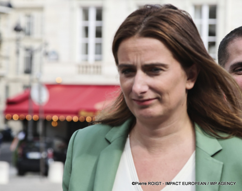 A27I0682vote députés