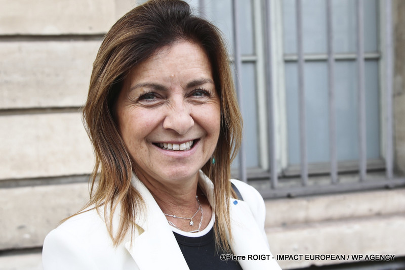 A27I0715vote députés