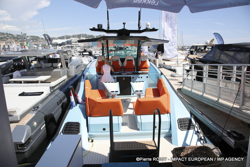 Superyacht au Cannes Yachting Festival 2025