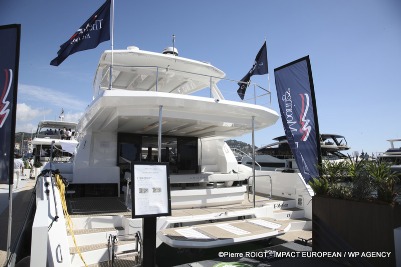 Superyacht au Cannes Yachting Festival 2025