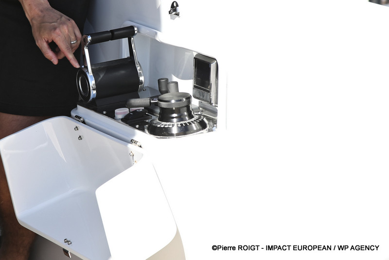 A27I0819YACHING 2025