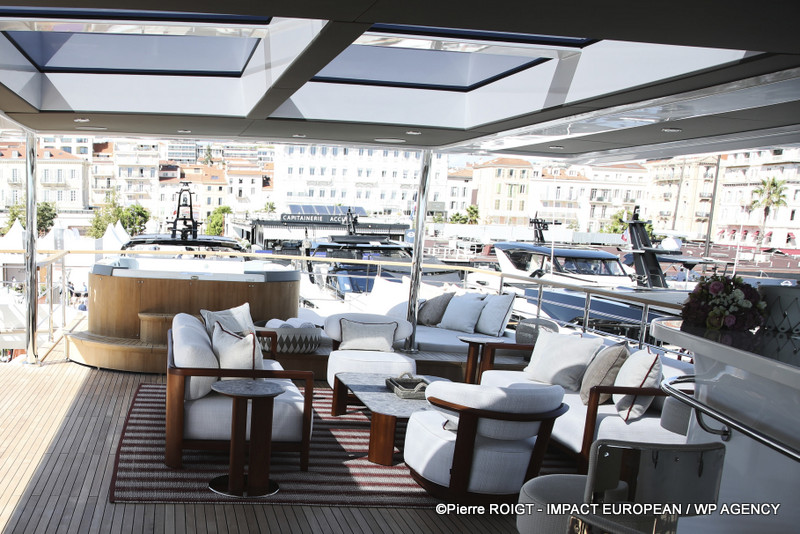 A27I0821YACHING 2025