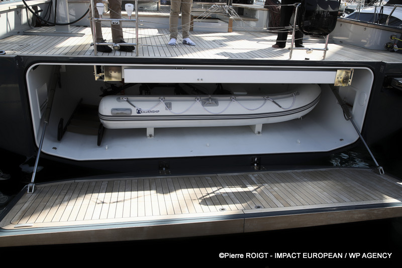 Superyacht au Cannes Yachting Festival 2025