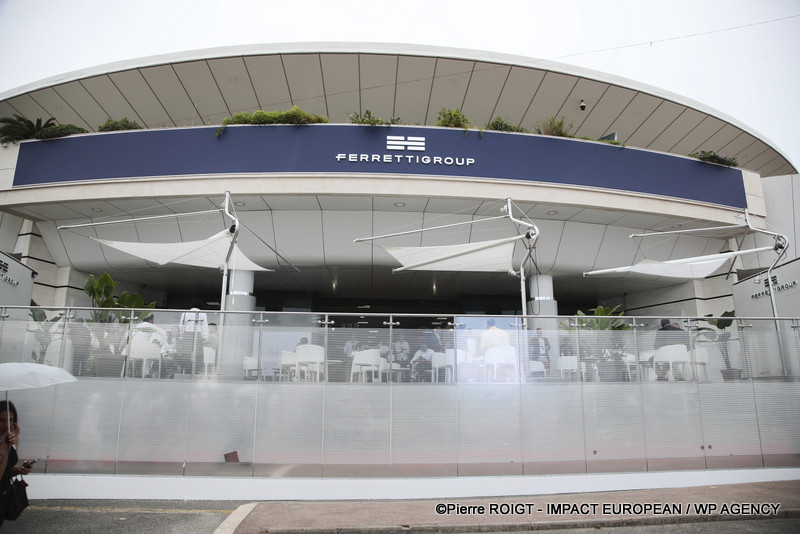 A27I1167YACHING 2025