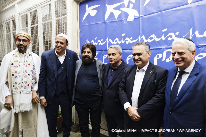 Imam Mohamed Mehdizadeh,  Imam Hassen Chalghoumi, Marek Halter,  Xavier Bertrand, l'ambassadeur d'Israël en France, Joshua L. Zarka et  le rabbin Moché Lewin