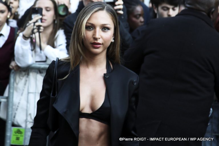 A27I1473PARIS FW Courrége