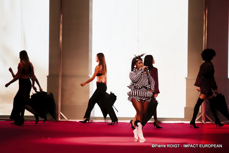 A27I1529ETAM PARIS FW 2025