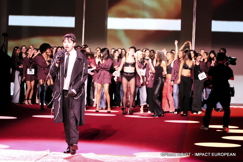 A27I1622ETAM PARIS FW 2025