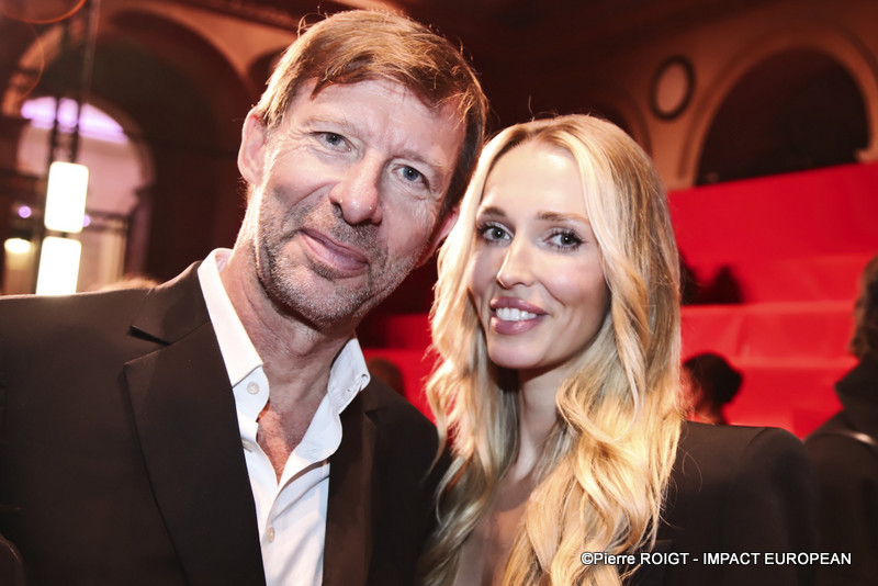 A27I2024ETAM PARIS FW 2025