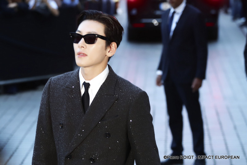 A27I2352Tom Ford PARIS FW 2025