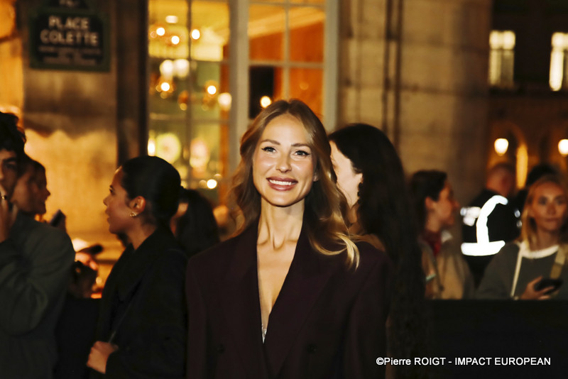 A27I2424PARIS FW ISABEL MARANT