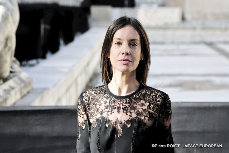 A27I3200ELLIE SAAB PARIS FW 2025