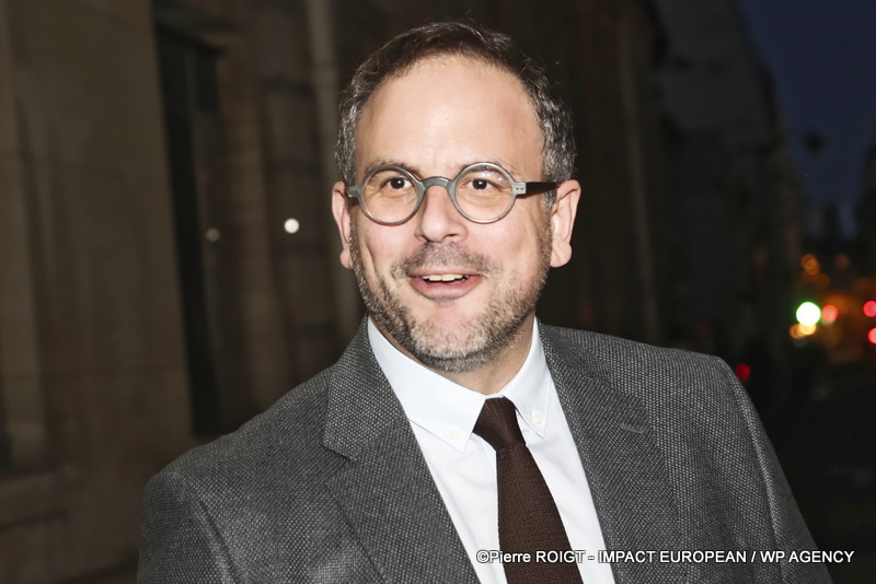 A27I4412Crise politique Matignon