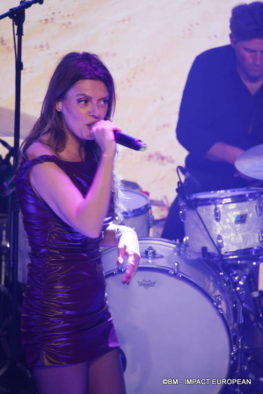 Stephanie Sandoz 010