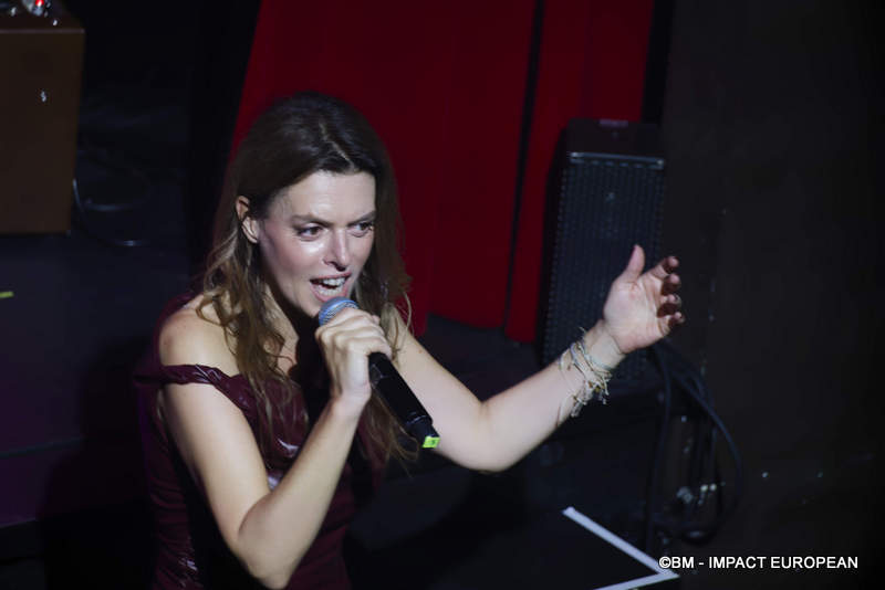 Stephanie Sandoz 022