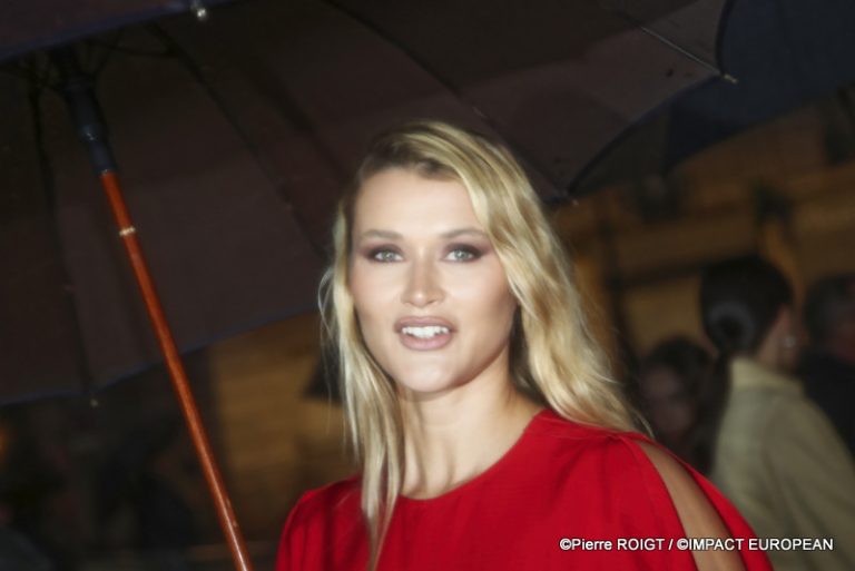 Victoria Beckam fwParis 3oct25 (20)