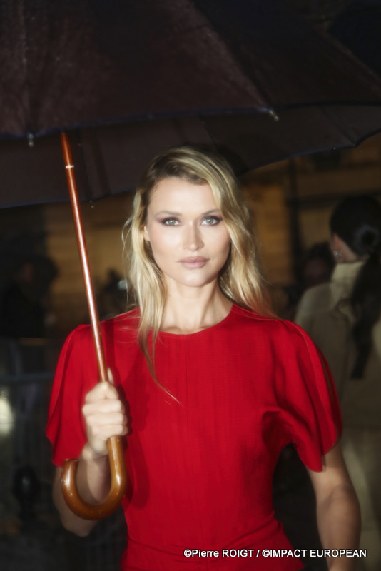 Victoria Beckam fwParis 3oct25 (21)