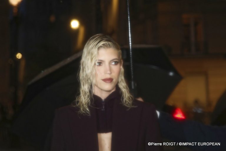 Victoria Beckam fwParis 3oct25 (24)