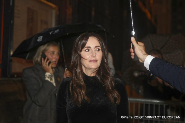 Victoria Beckam fwParis 3oct25 (33)