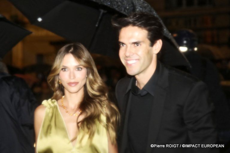 Victoria Beckam fwParis 3oct25 (43)