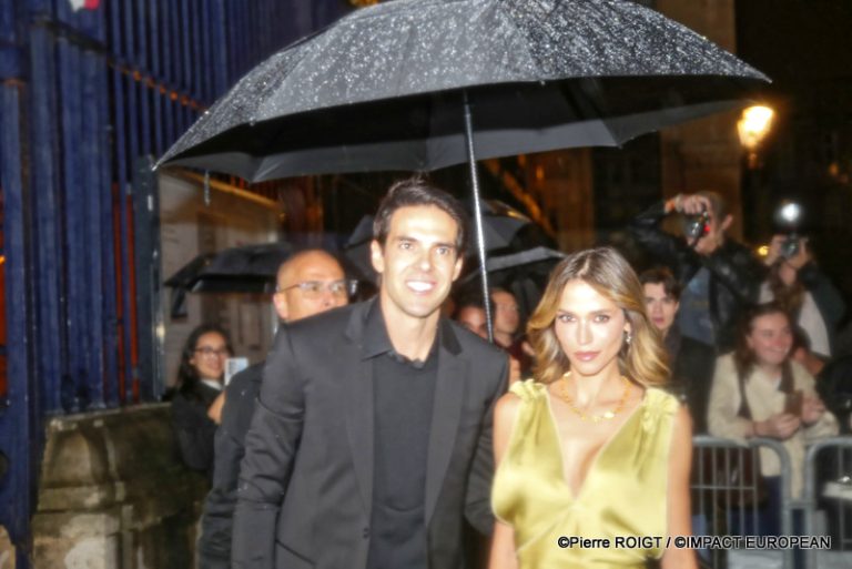 Victoria Beckam fwParis 3oct25 (44)