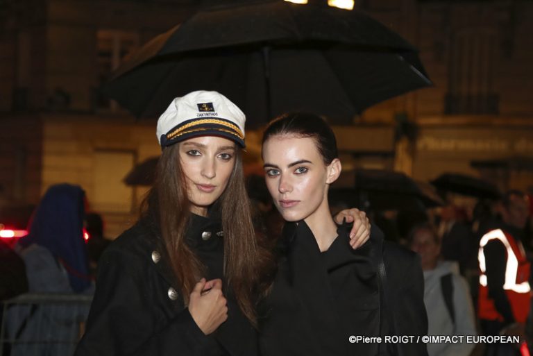 Victoria Beckam fwParis 3oct25 (7)