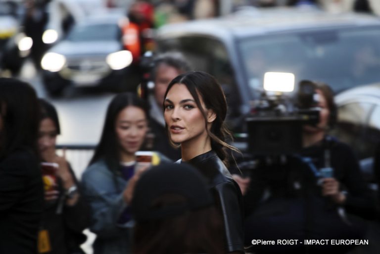 A27I3355balanciaga PARIS FW 2025