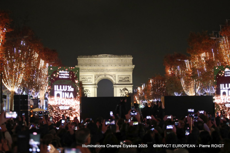 A27I7228Illuminations Champs élys