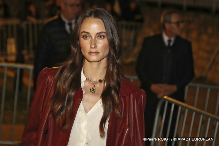 Chloe -FWParis oct2025 (10)