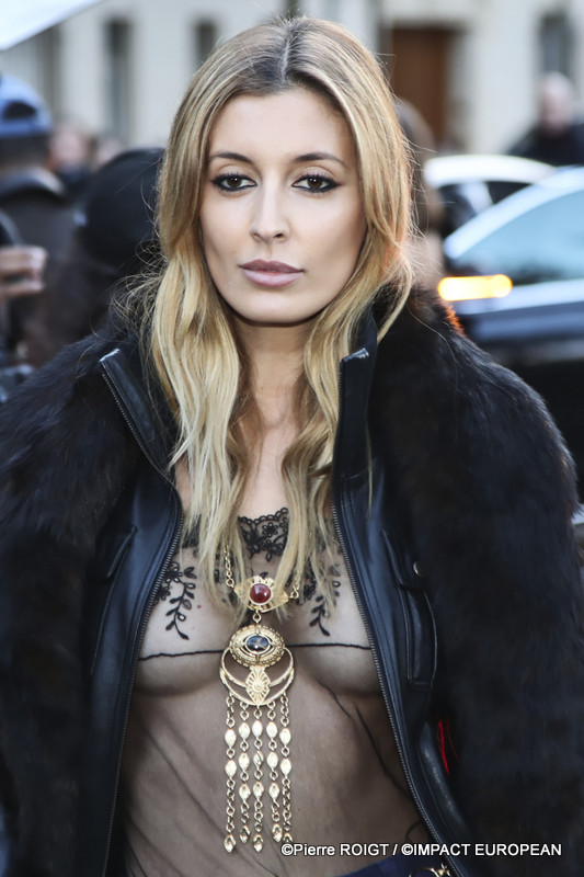 Chloe -FWParis oct2025 (17)